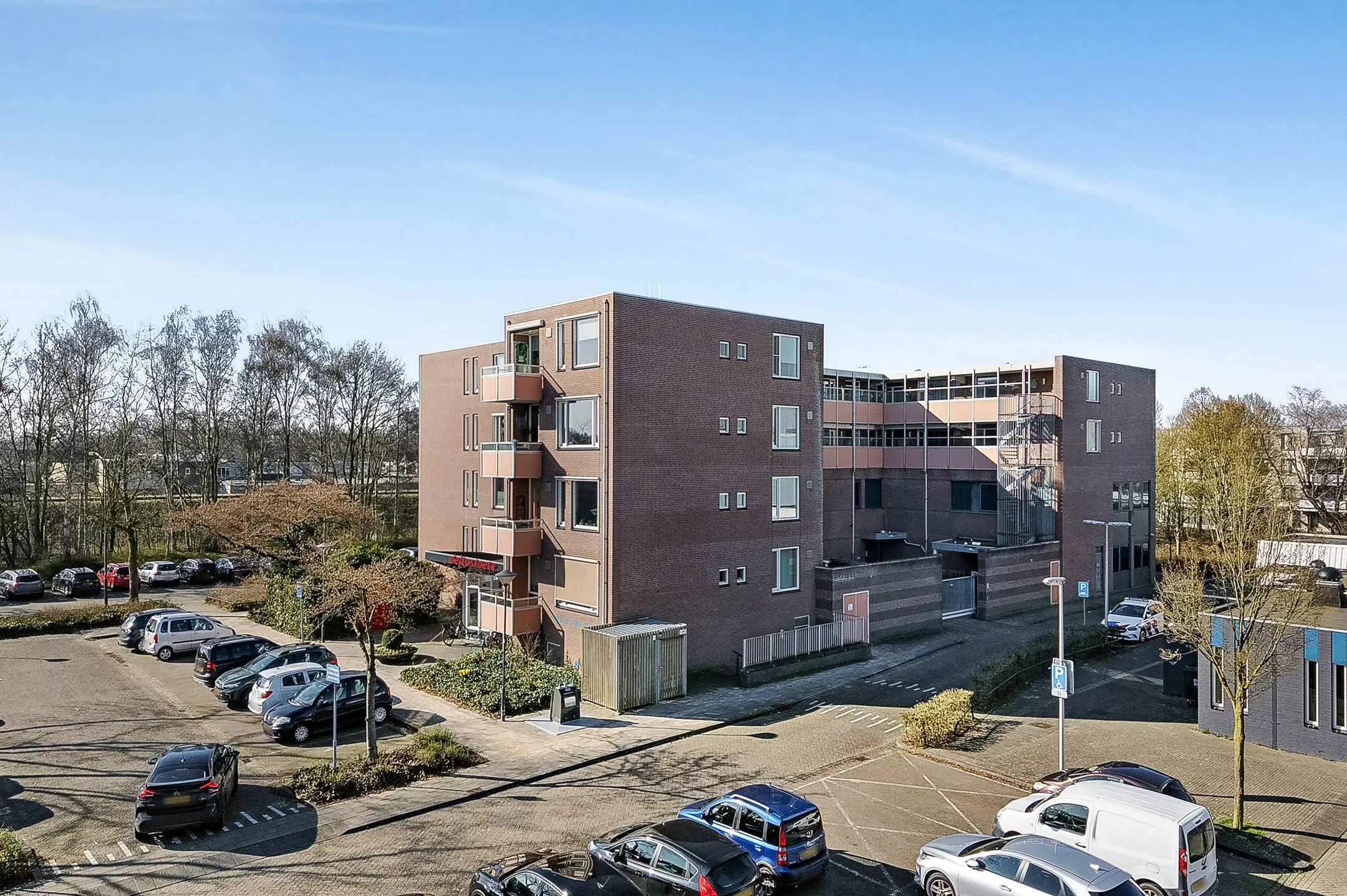 Helmond, Deltaweg 185