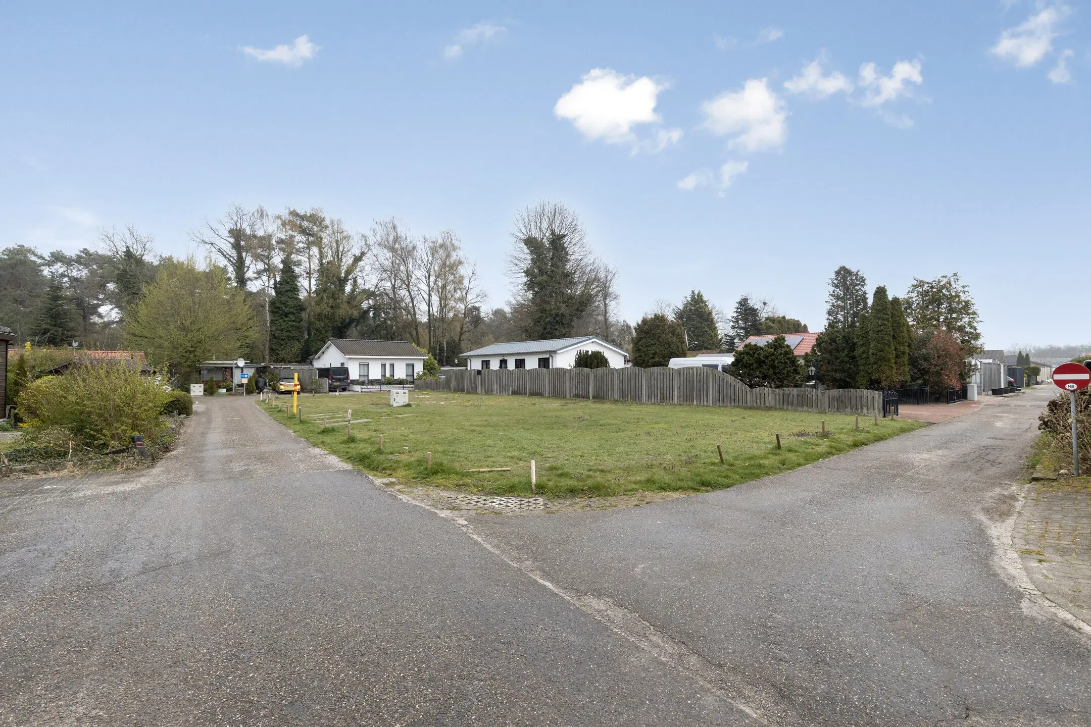 Bakel, Nuijeneind 24 T232