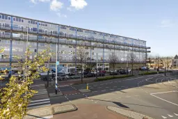 Amsterdam, Pieter Calandlaan 311