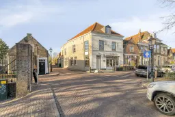 Heenvliet, Stationsweg 4