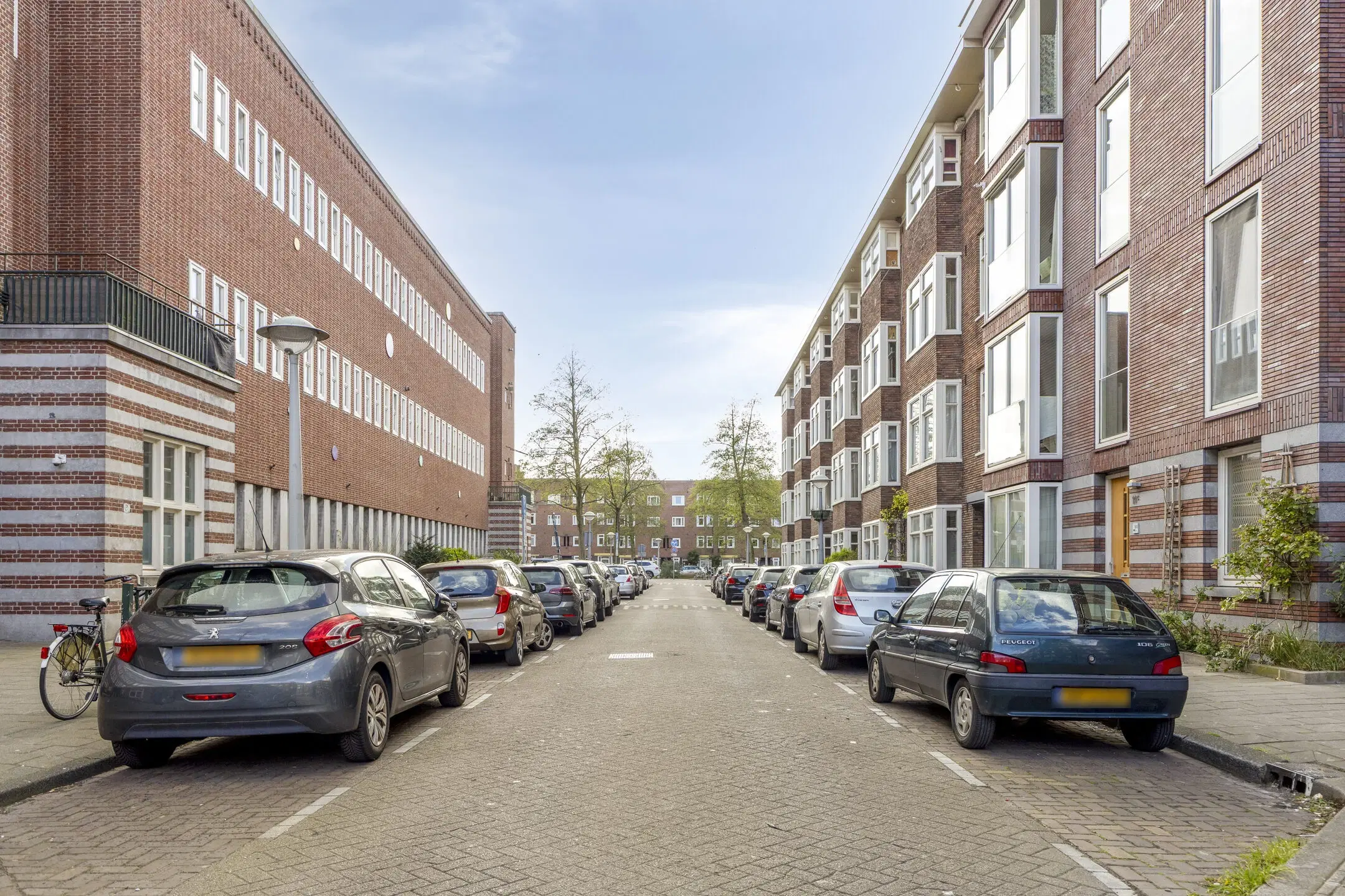 Amsterdam, Cornelis Dirkszstraat 11 D-28