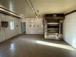 Gastronomie met 2 appartementen op perceel van 2.560 m² in Neukirch/Lausitz, Dresden - Duitsland
