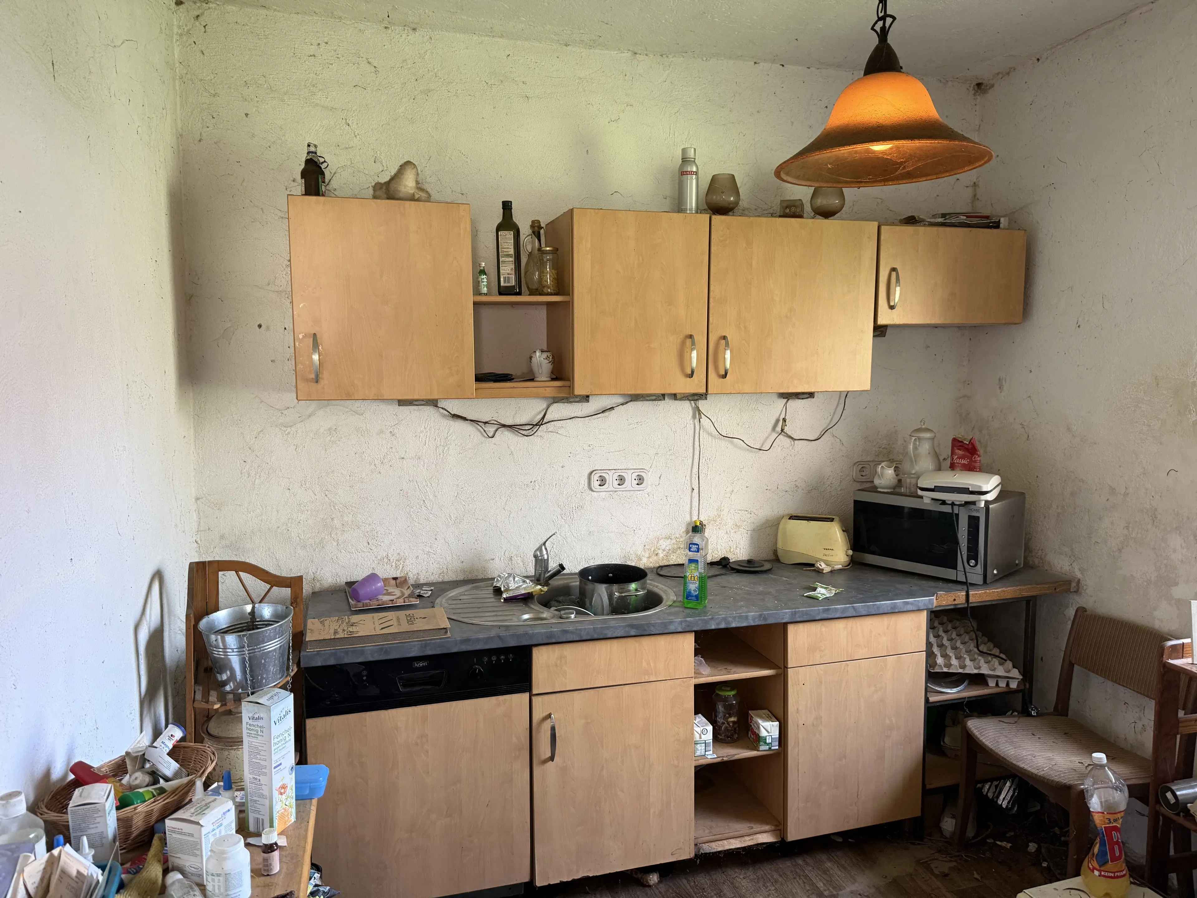 Idyllisch 3-zijdig landgoed op perceel van 4.180 m² in Zettlitz - Duitsland