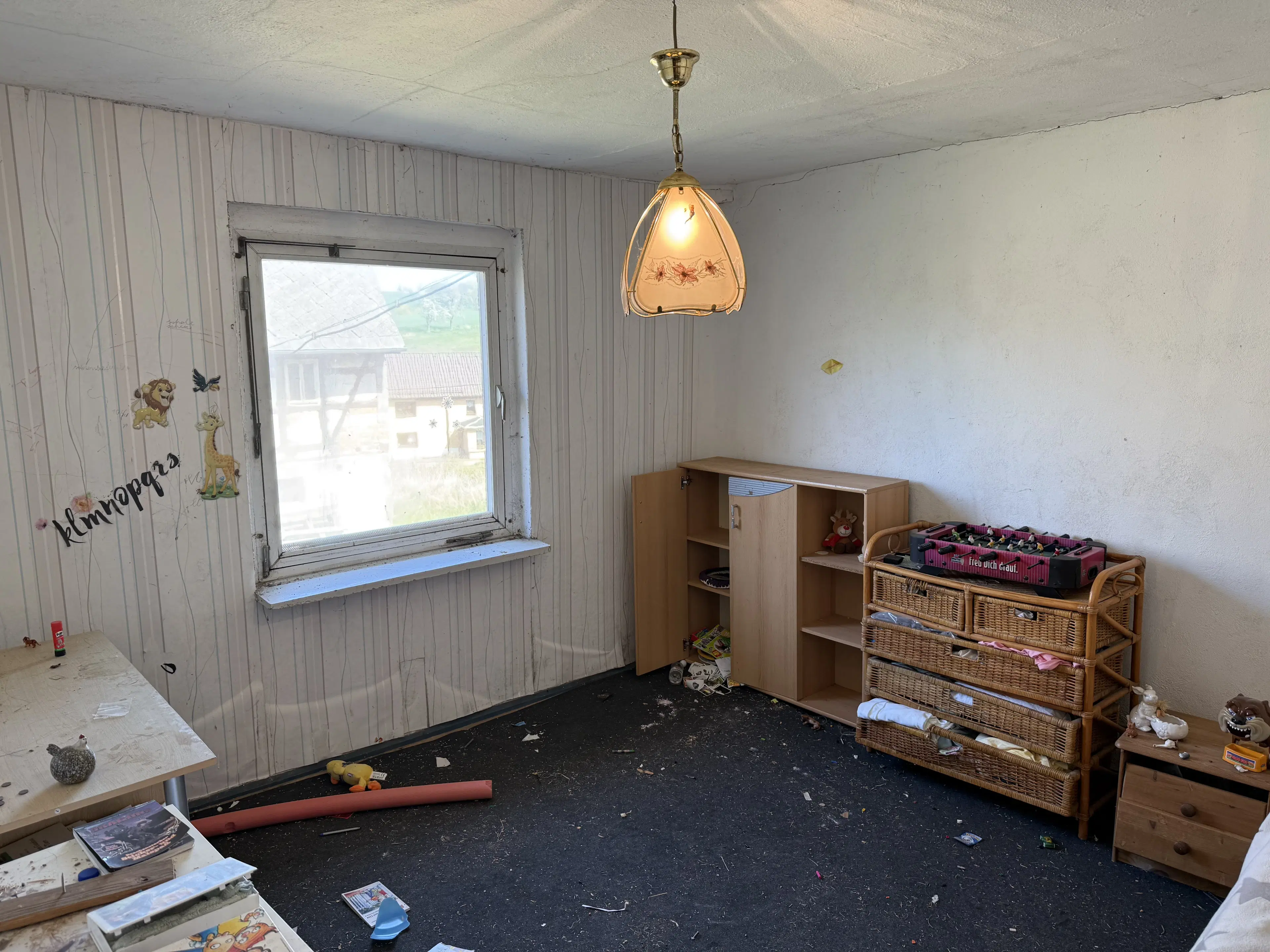 Idyllisch 3-zijdig landgoed op perceel van 4.180 m² in Zettlitz - Duitsland