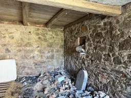 Idyllisch 3-zijdig landgoed op perceel van 4.180 m² in Zettlitz - Duitsland