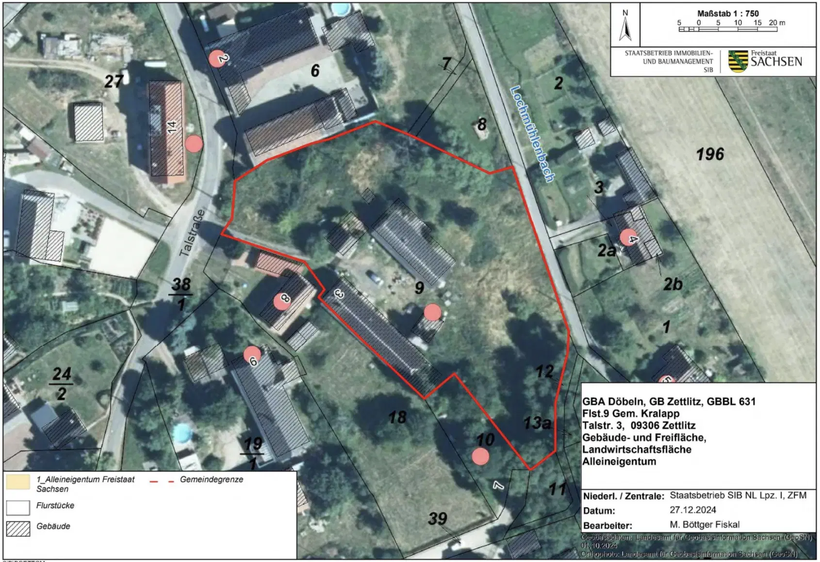 Idyllisch 3-zijdig landgoed op perceel van 4.180 m² in Zettlitz - Duitsland