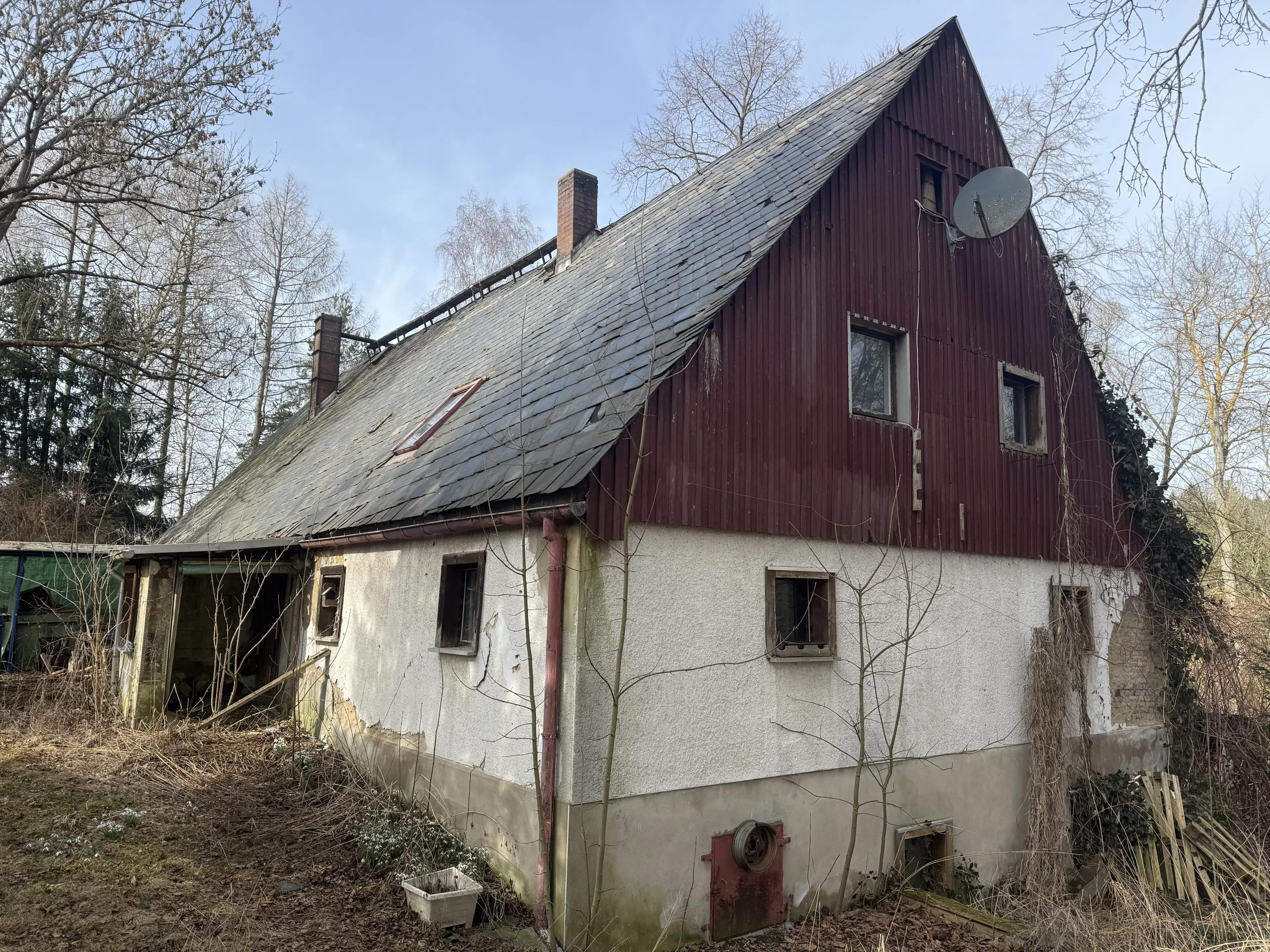 Woonhuis met 5 eenheden op perceel van 1.803 m² in Nassau, Freiberg, nabij Frauenstein - Duitsland