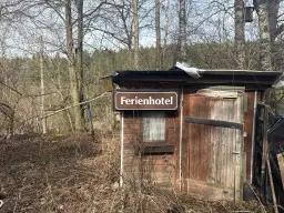 Woonhuis met 5 eenheden op perceel van 1.803 m² in Nassau, Freiberg, nabij Frauenstein - Duitsland