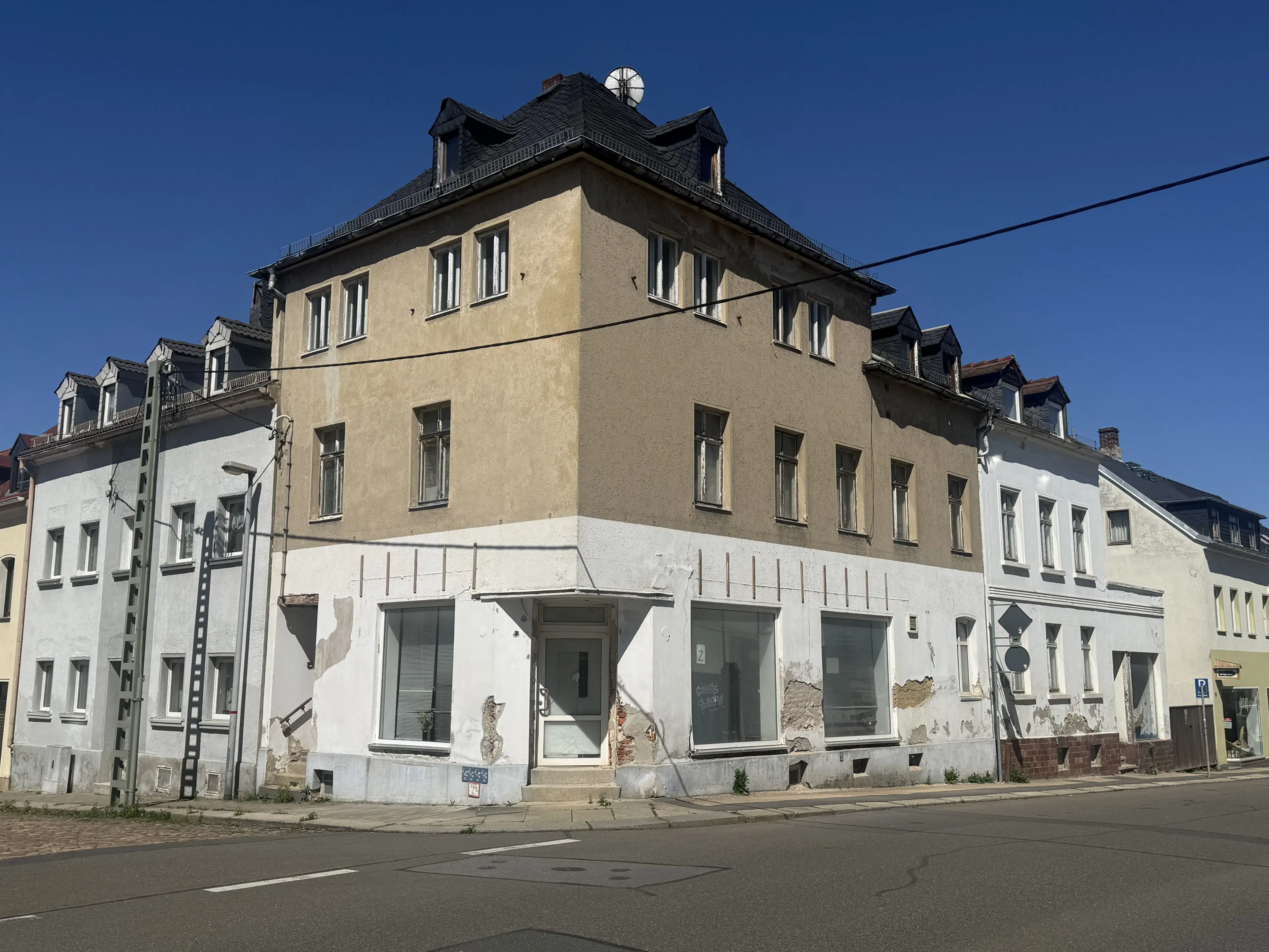 Woon- en werkhuis in Stadt Meerane - Duitsland