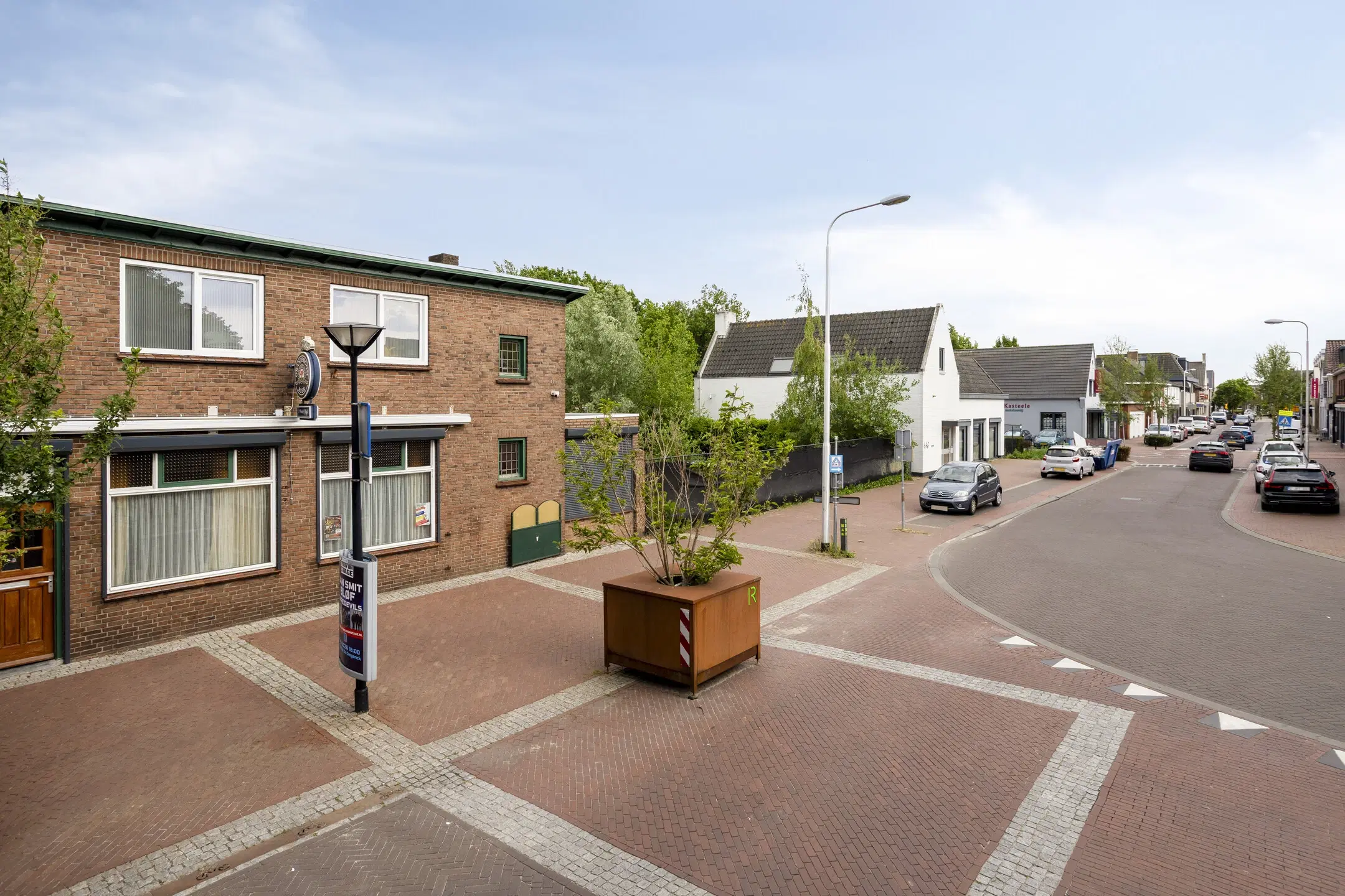 Sint Willebrord, Dorpsstraat 100