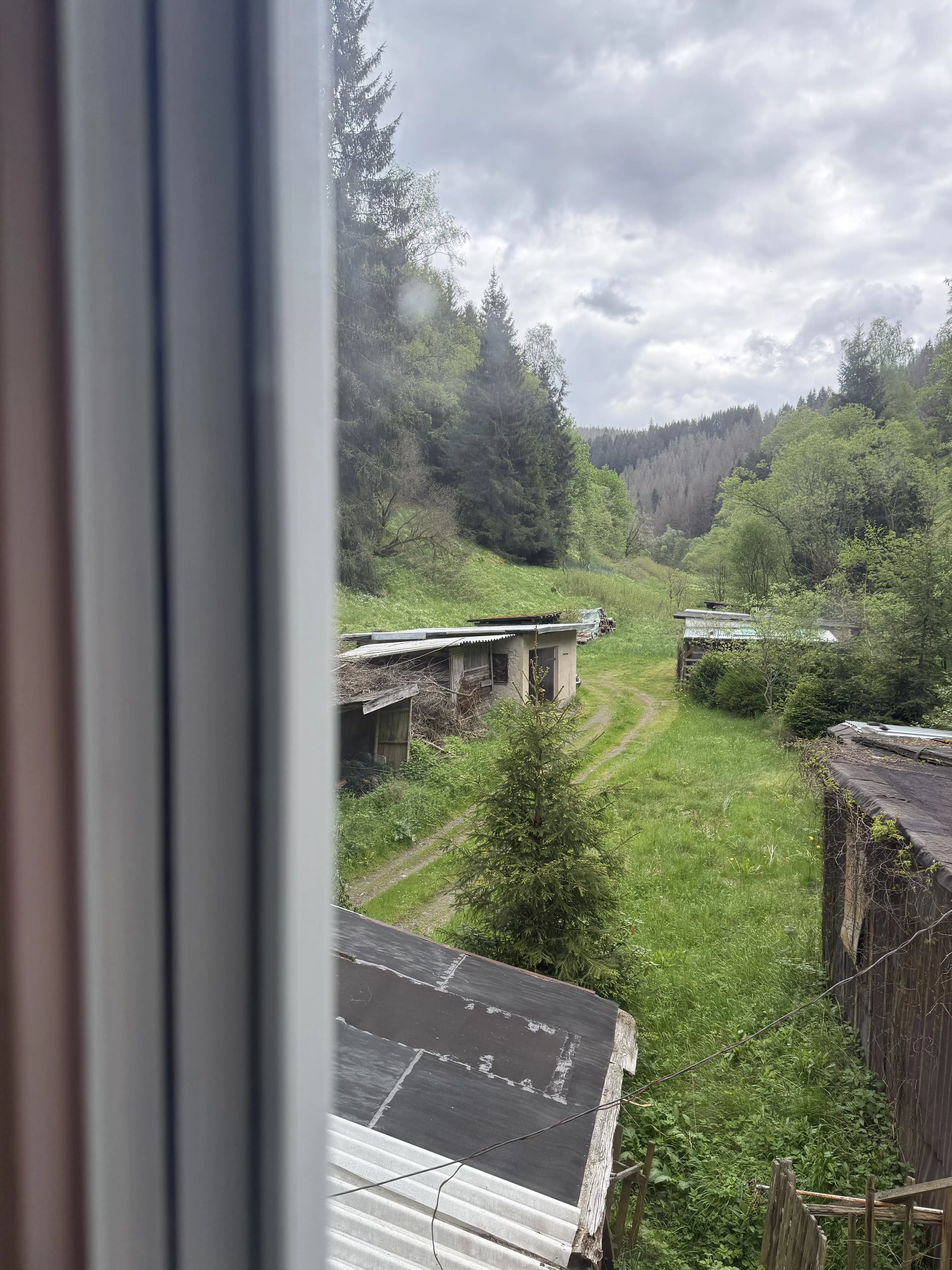 Beleggingsobject 12 eenheden met zonnepanelen in Katzhütte, Duitsland