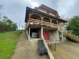 Degelijk gebouwd huis op 3.928 m² perceel in Valea Calugareasca, Judetul Prahova - Roemenië - 2008