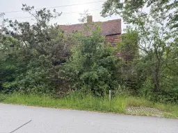 Woonhuis met schuur op 1.309 m² perceel in Jänkendorf - Duitsland