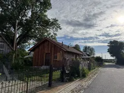 Woonhuis met schuur op 1.309 m² perceel in Jänkendorf - Duitsland