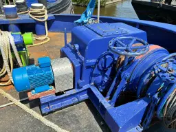 Ofi Barge 1, stalen duwbak te Zaandam