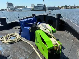 Ofi Barge 4, stalen duwbak te Zaandam