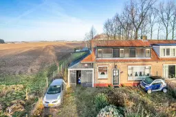 Zuid-Beijerland, Oranjeweg 67