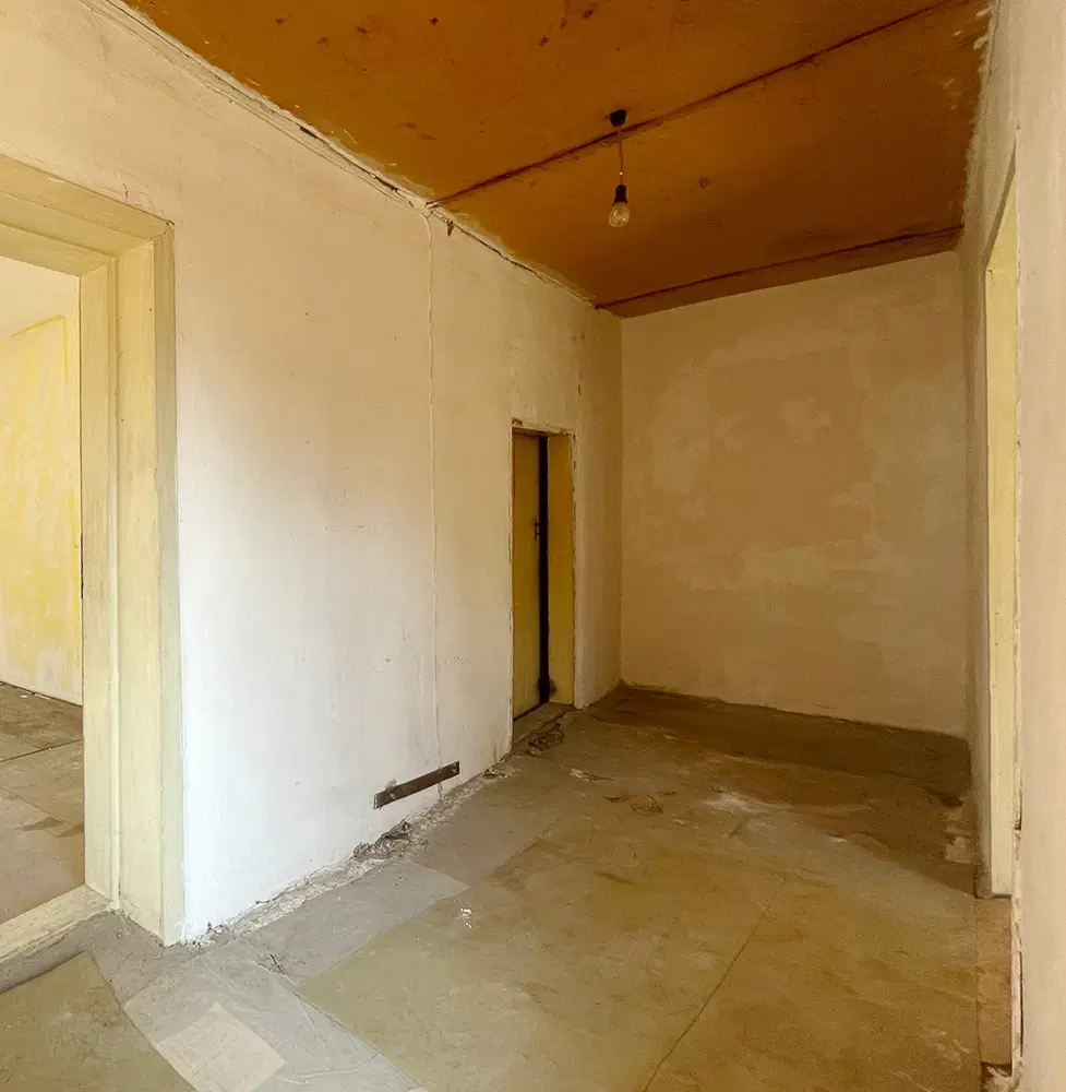 Huis met 2.170 m2 grond en bijgebouwen in Gorna Studena (Veliko Tarnovo) - Bulgarije