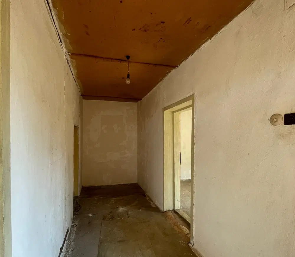 Huis met 2.170 m2 grond en bijgebouwen in Gorna Studena (Veliko Tarnovo) - Bulgarije