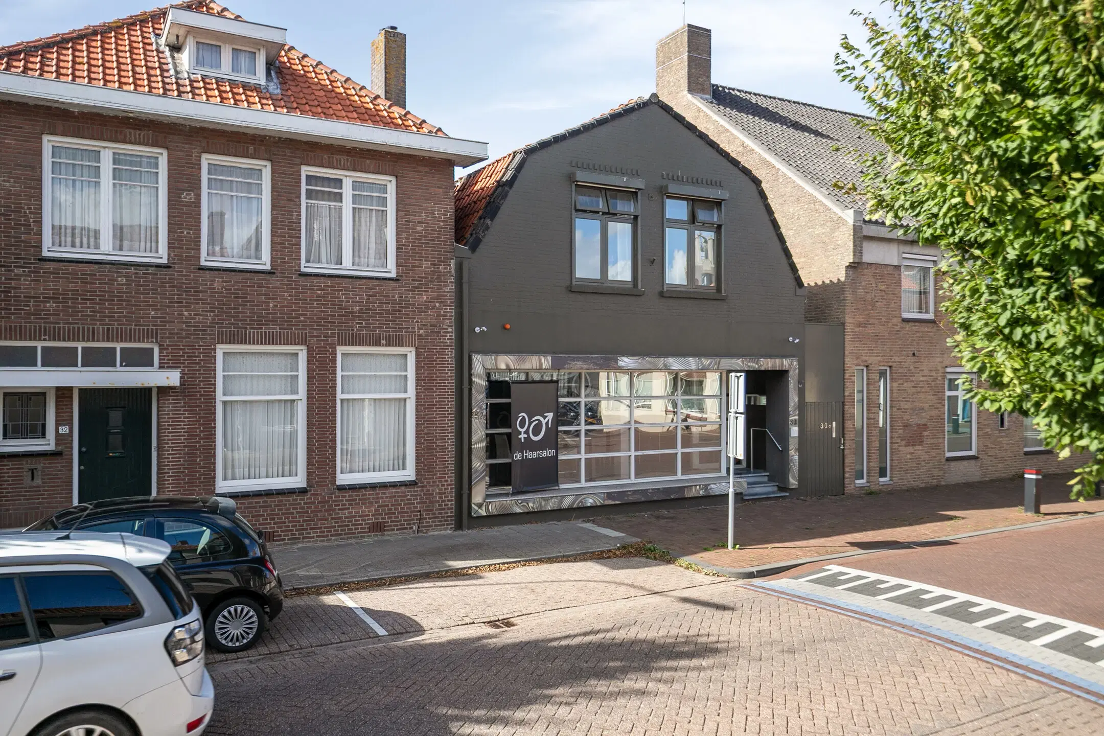 Oostburg, Nieuwstraat 30 en 30A