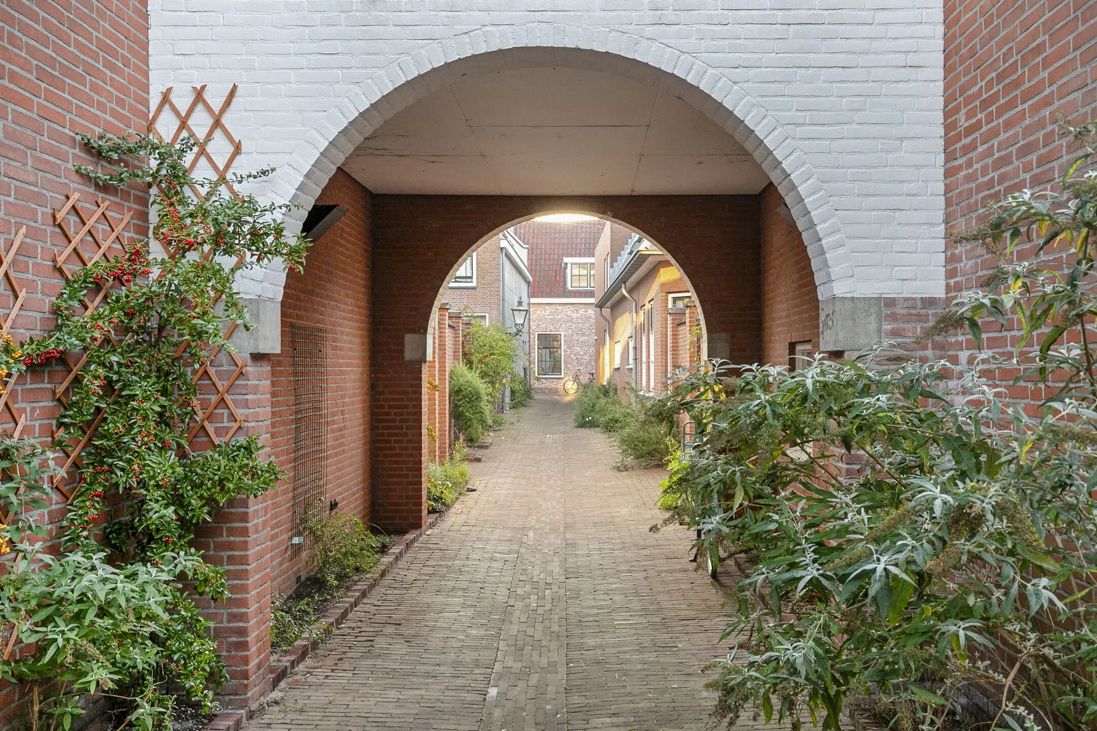 Leiden, Nieuwebrugsteeg 14 en 14A