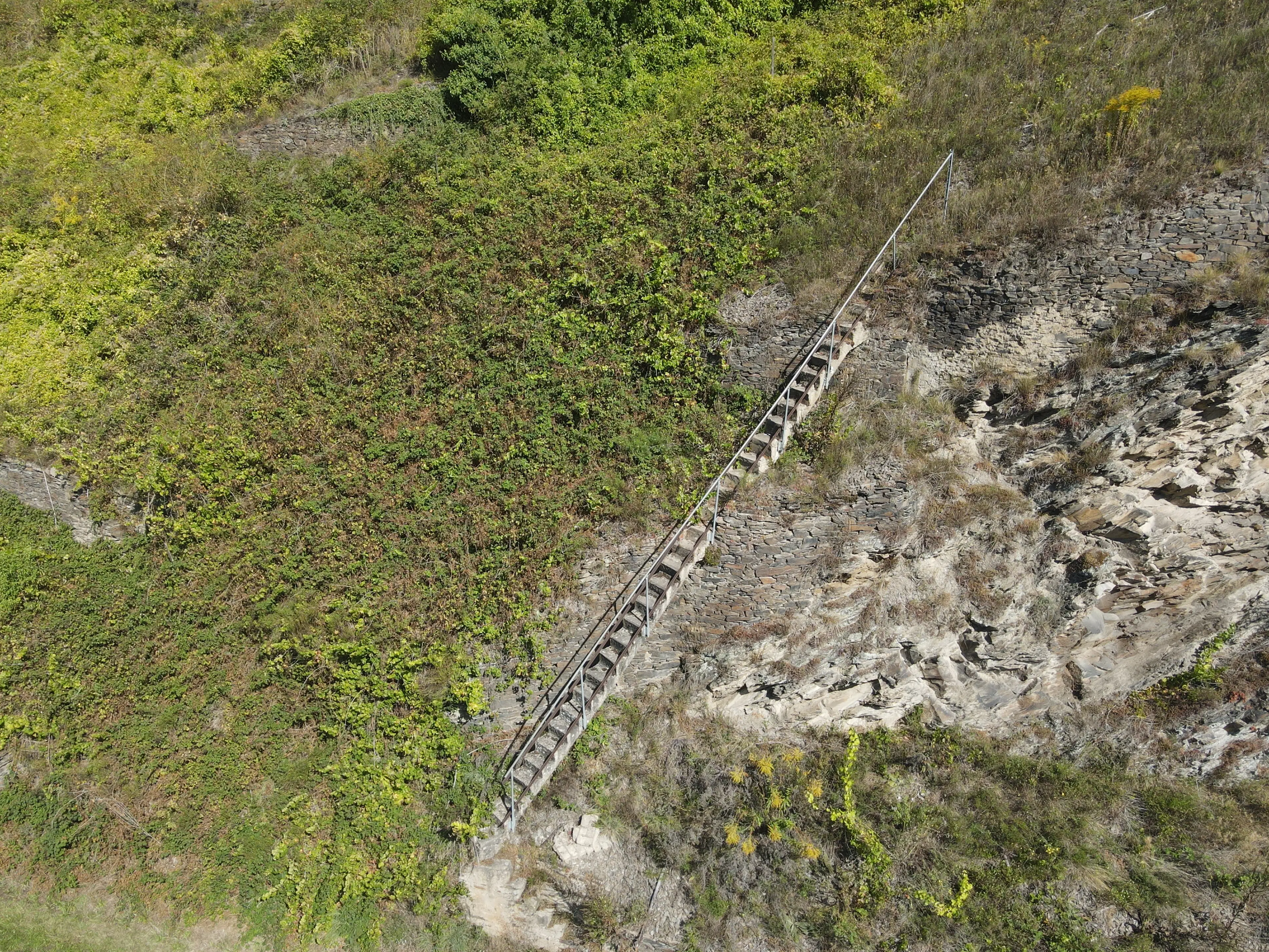 693 m² eigendomsperceel in Klotten naast Cochem - Duitsland