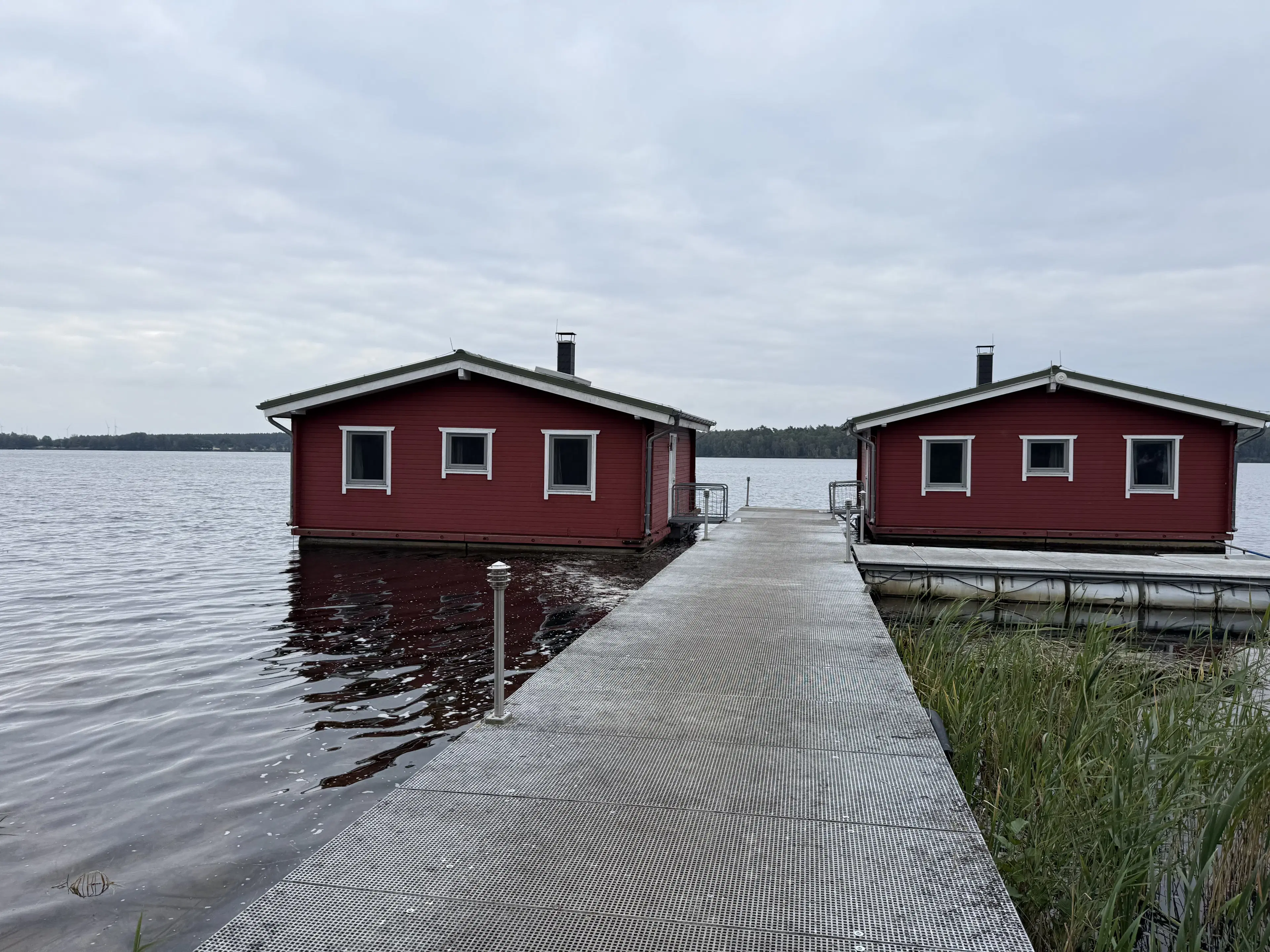 Perceel 762 m² bij het water naast Bad Schmiedeberg - Duitsland