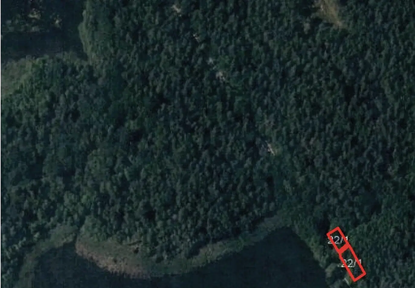 Perceel 762 m² bij het water naast Bad Schmiedeberg - Duitsland