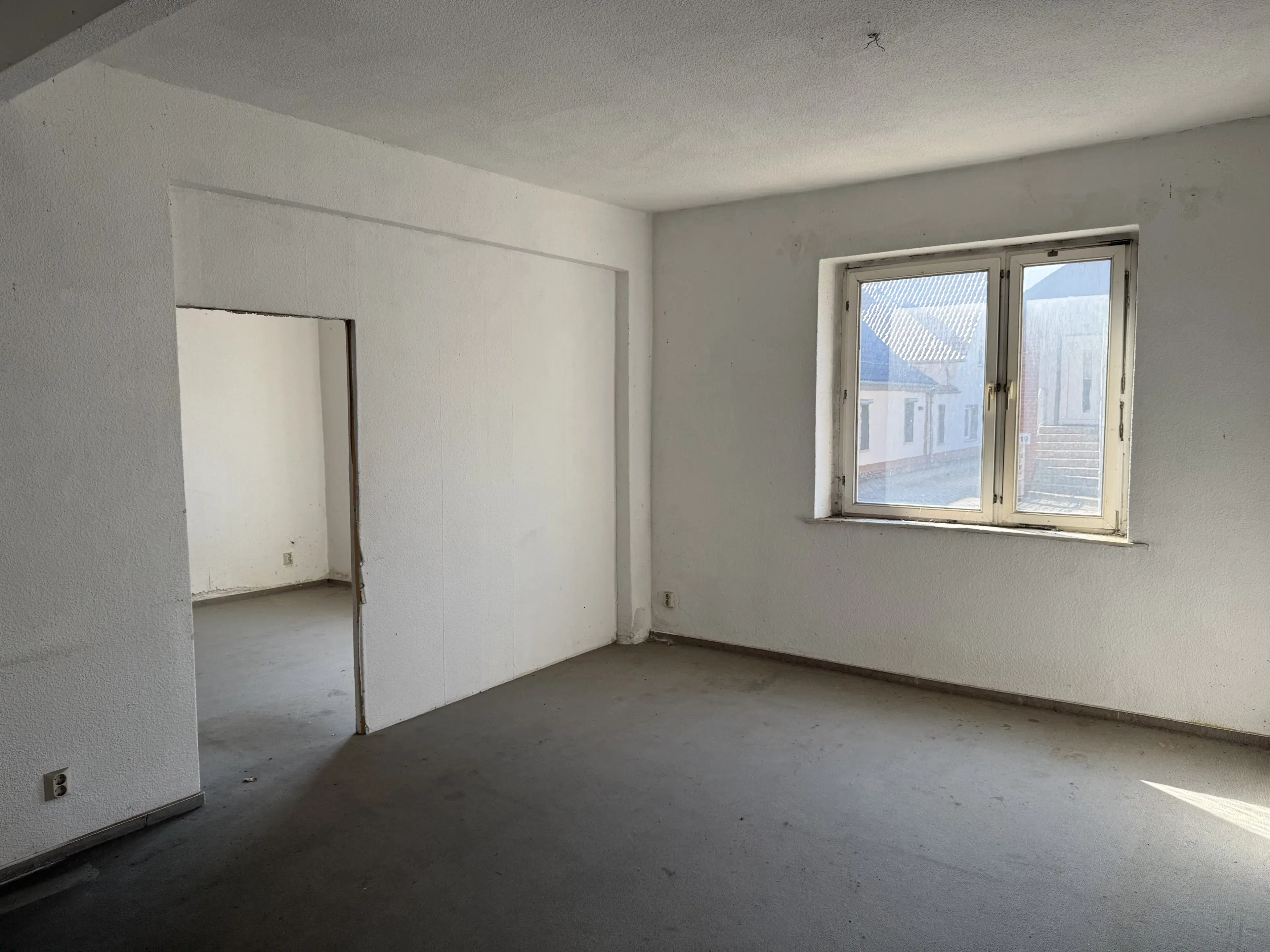 Beleggingsobject met 7 ruime appartementen en garages nabij Maagdenburg, Hamersleben - Duitsland