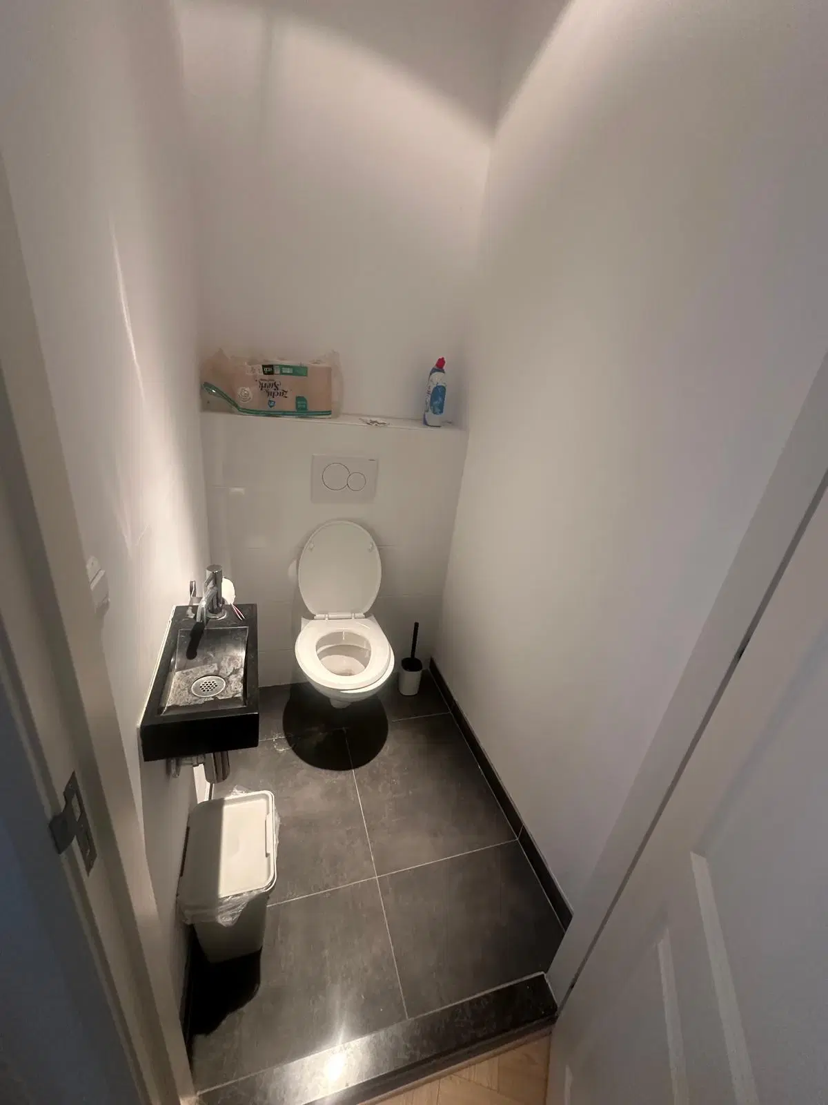 Delft, Vrouwjuttenland 5 - 7