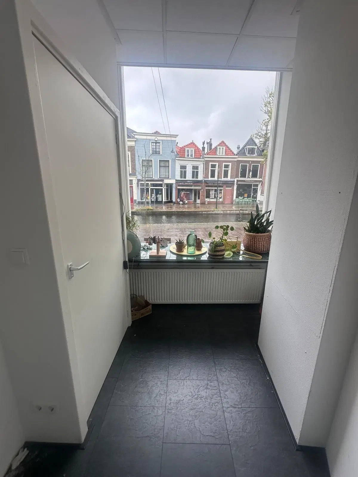 Delft, Vrouwjuttenland 5 - 7