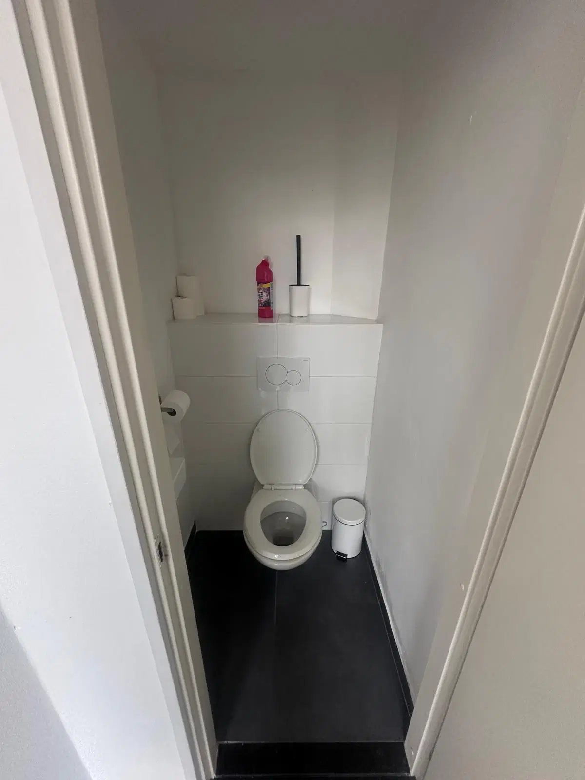 Delft, Vrouwjuttenland 5 - 7