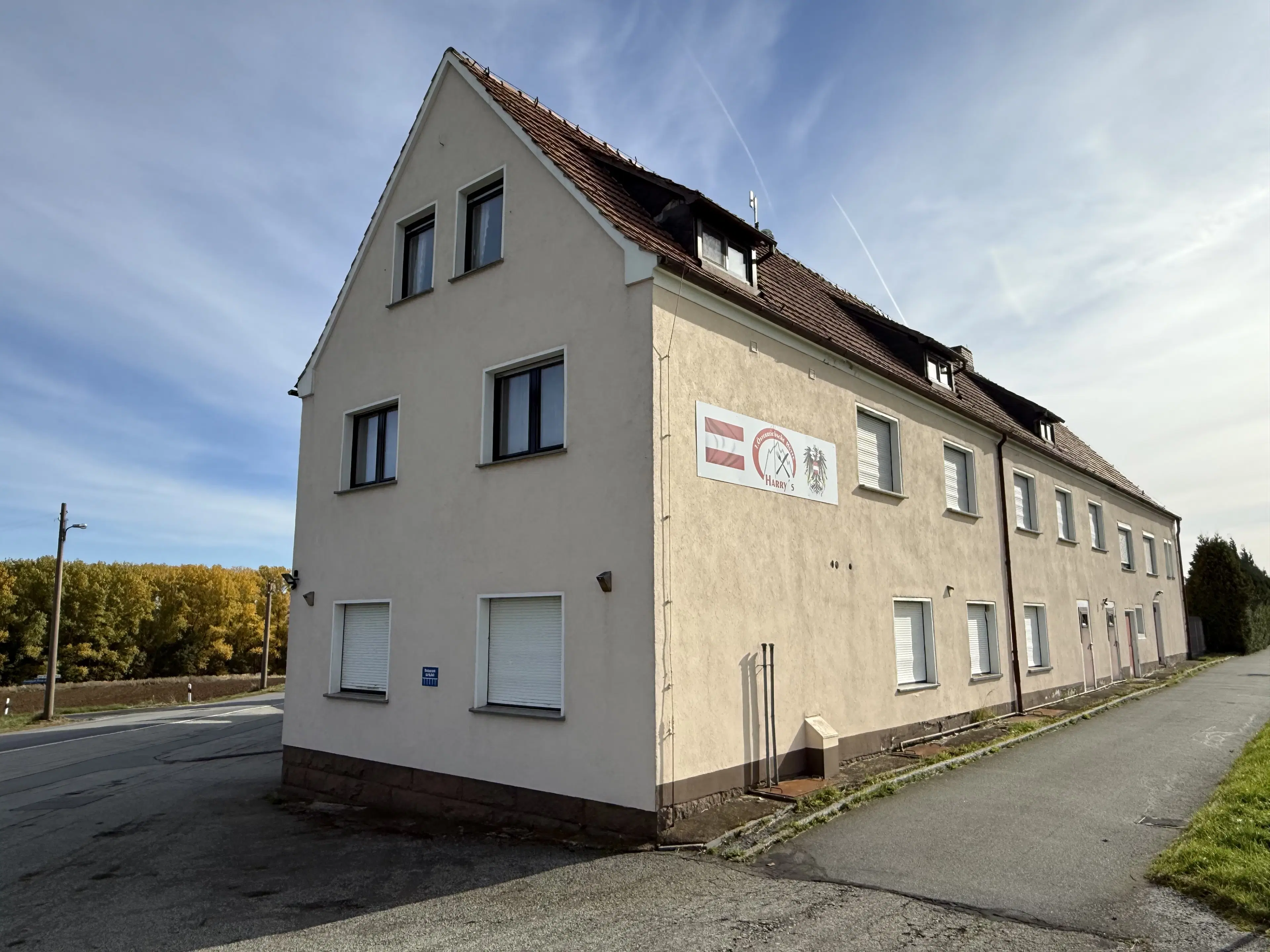 Hotel "Harry's Österreichische Hütte" met 13 kamers in Lawalde - Duitsland