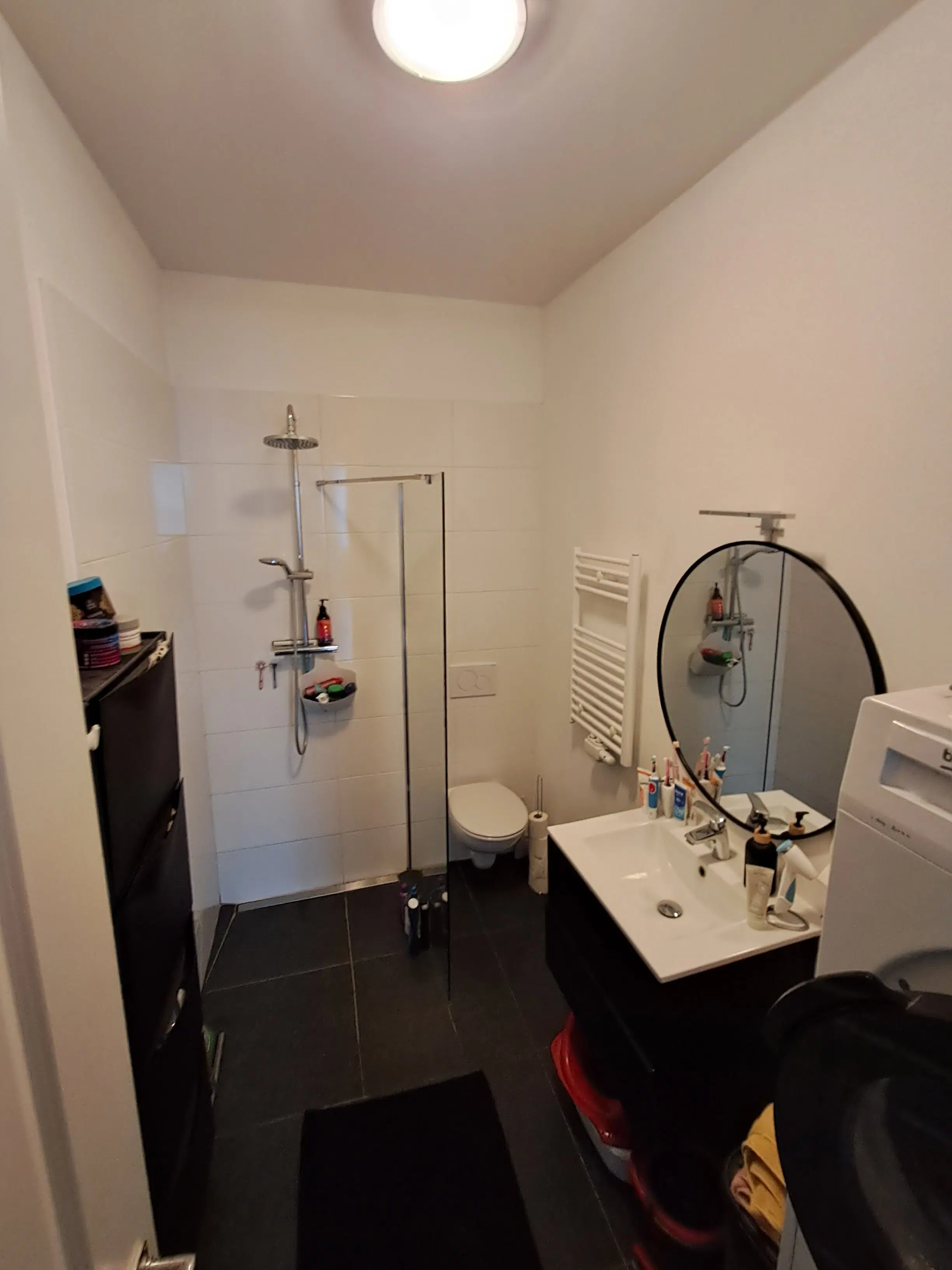 Hillegom, Weeresteinstraat 77 / Kortenbachstraat 1 en 3