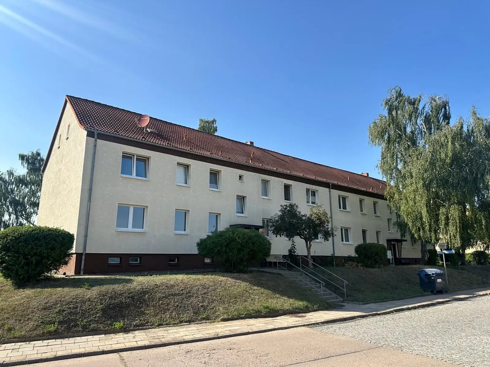 Beleggingsobject complex 12 appartementen (€ 23.300,- huur) in Roßleben, Leipzig - Duitsland