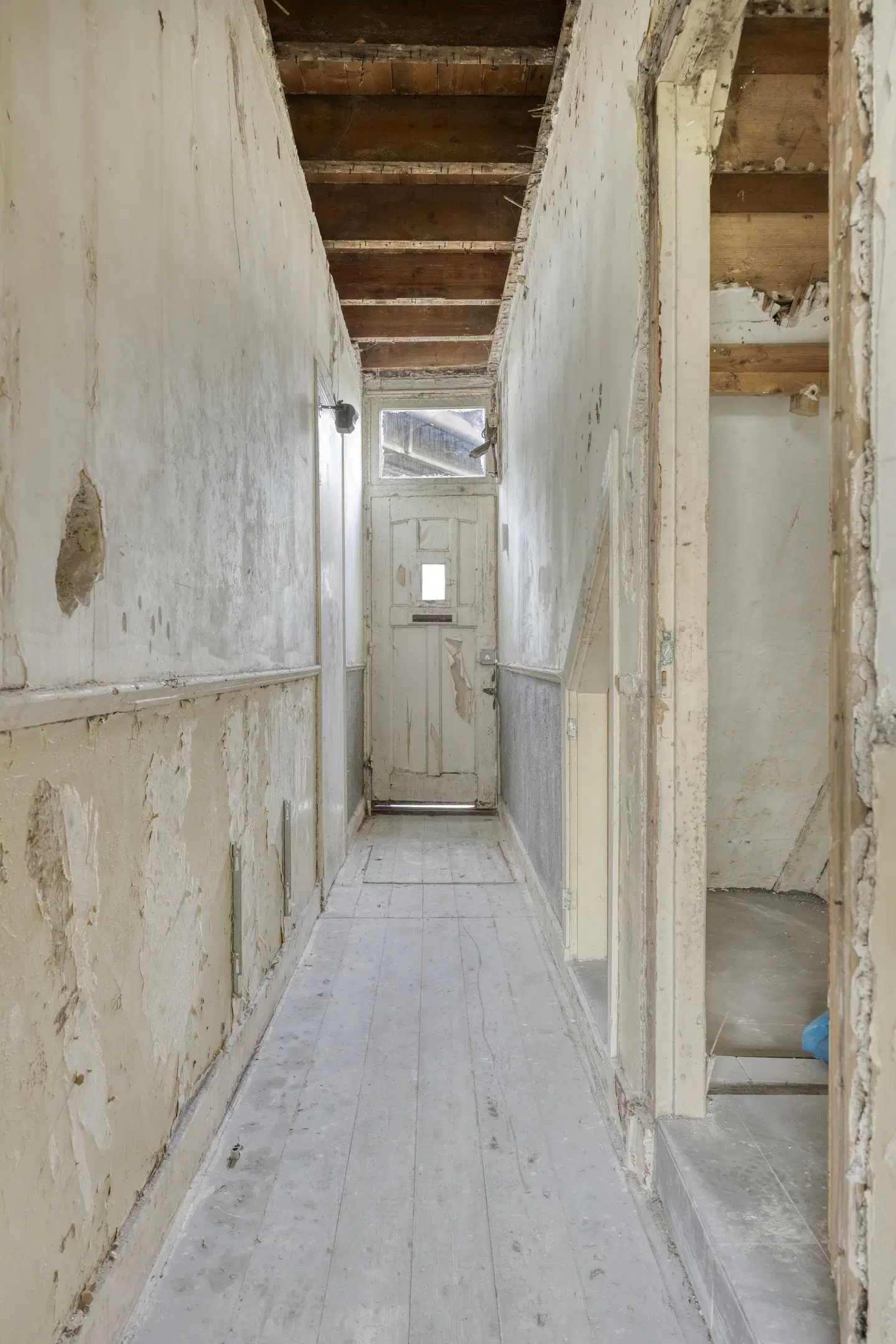 INSCHRIJVING | Rotterdam, Bovenstraat 127, 129 A/B en 131