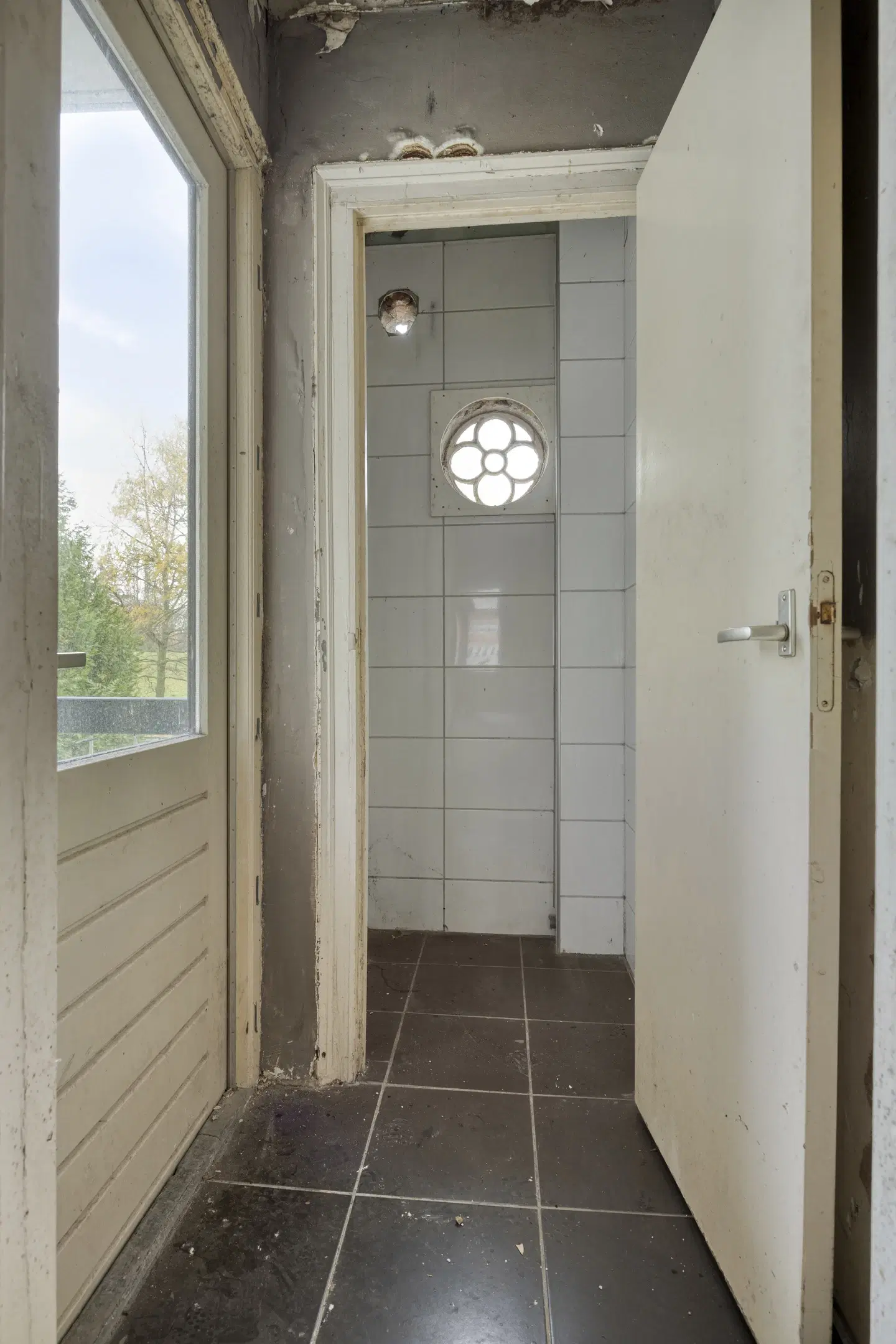 INSCHRIJVING | Rotterdam, Bovenstraat 127, 129 A/B en 131