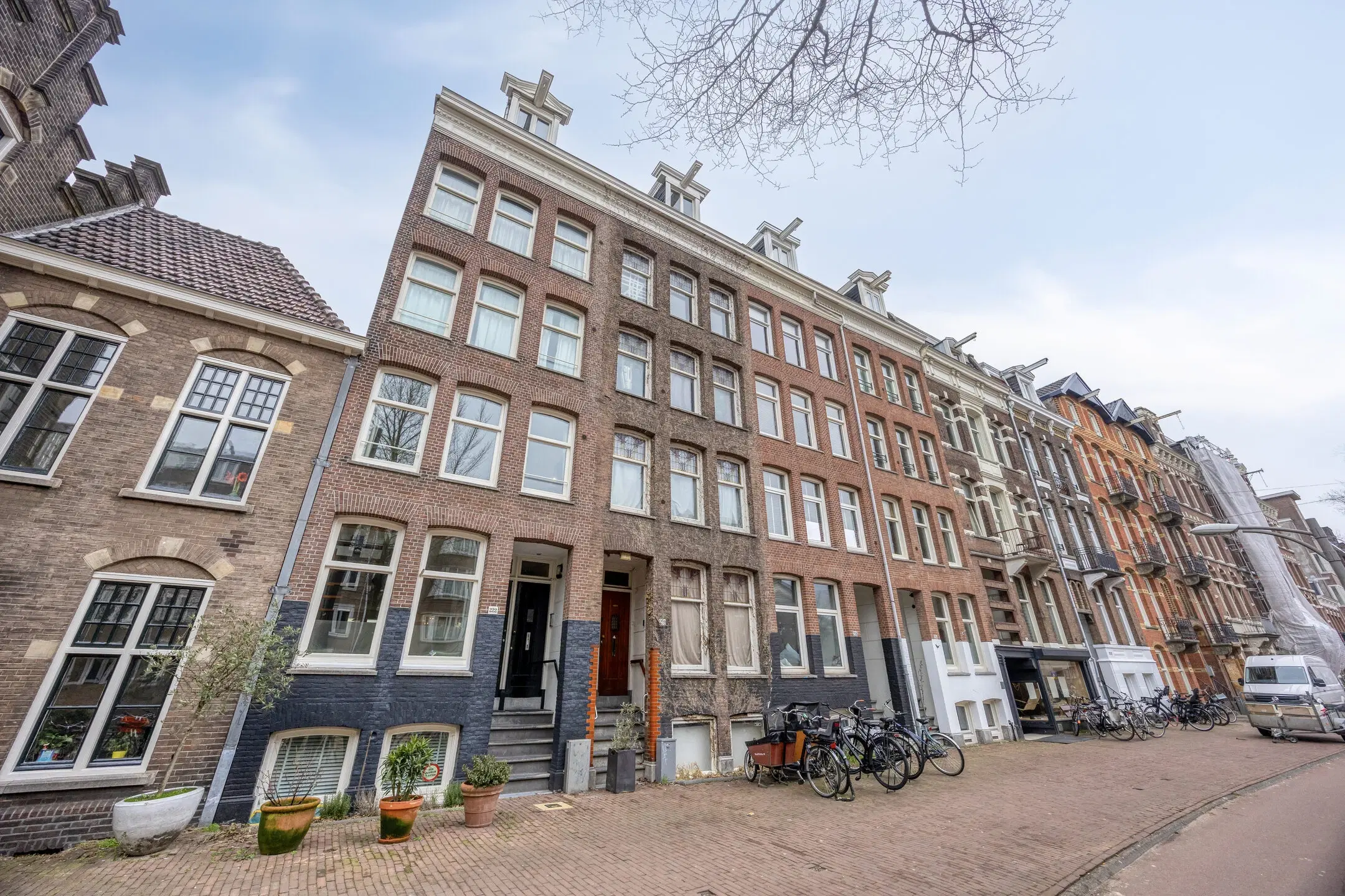 Amsterdam, Overtoom 220 H