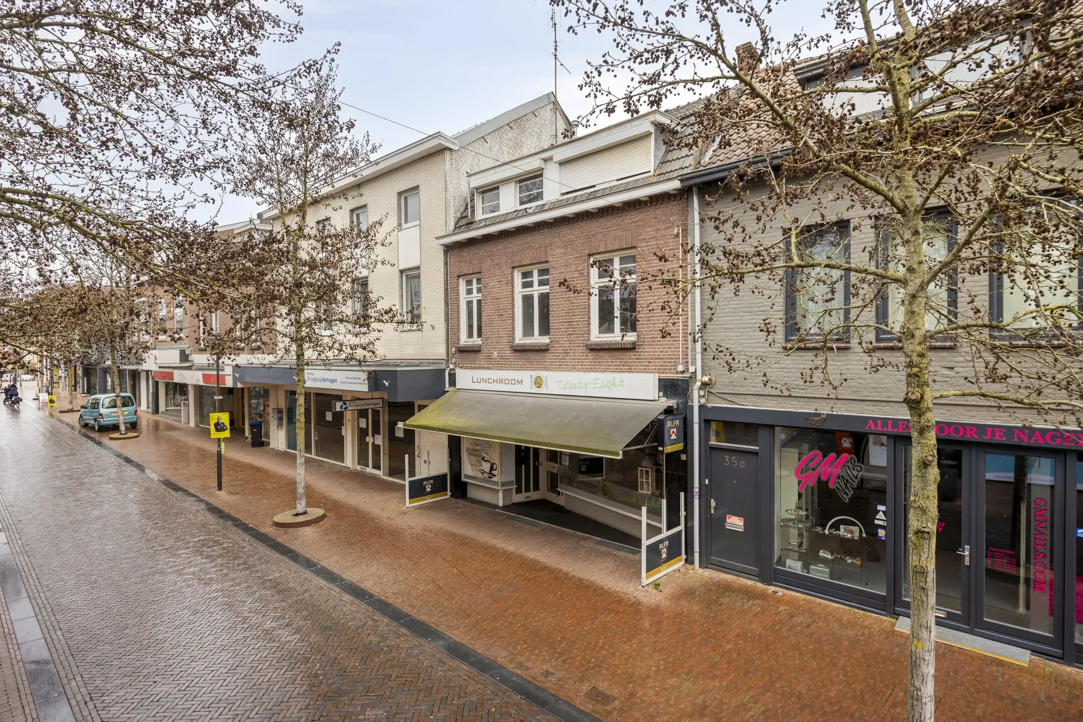 Hoensbroek, Kouvenderstraat 33, 33a en 35