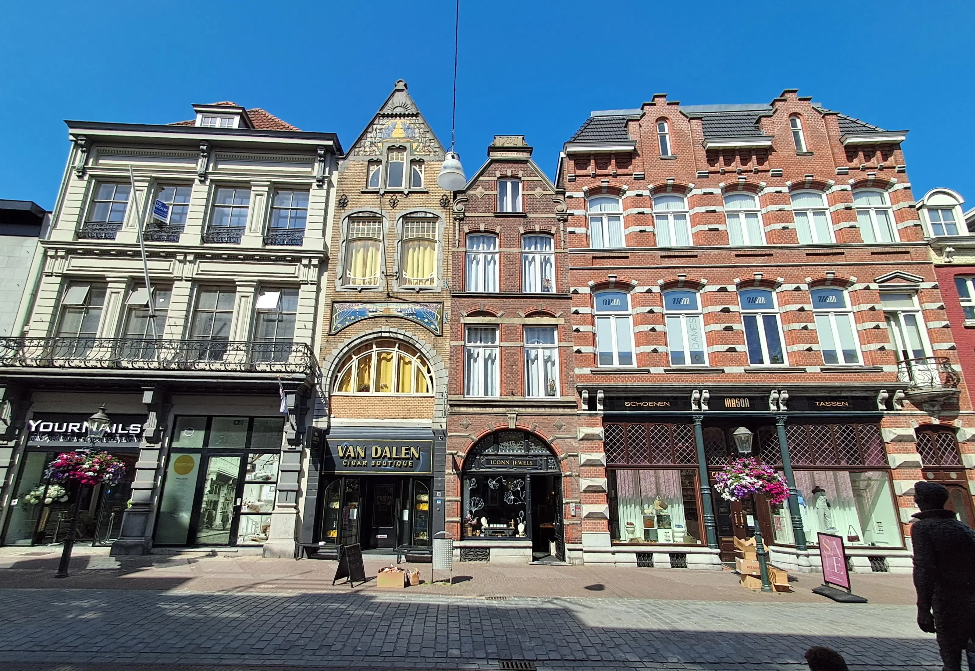 Roermond, Neerstraat 36 en 36 A