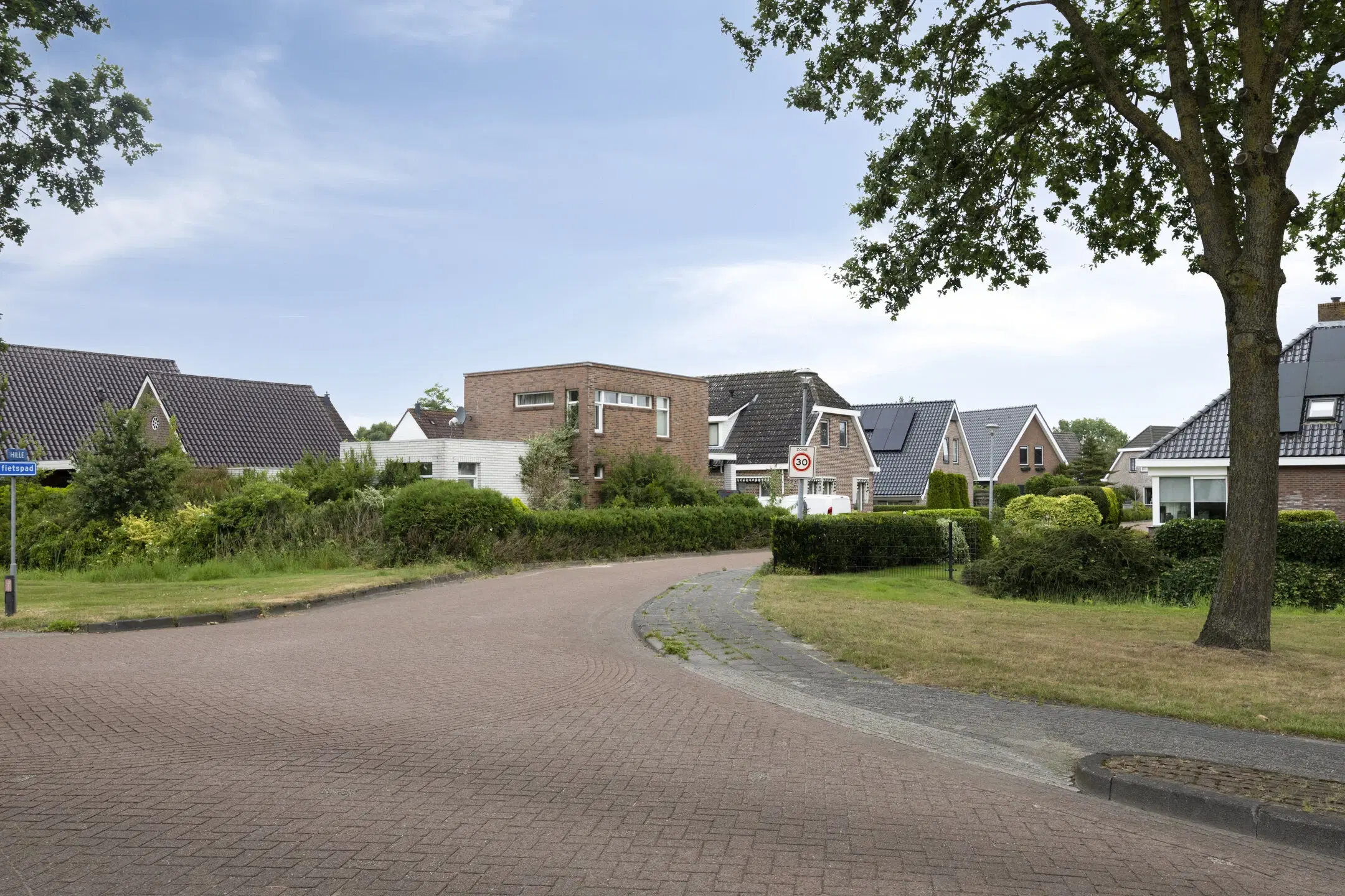 Ter Apel, Hille 1